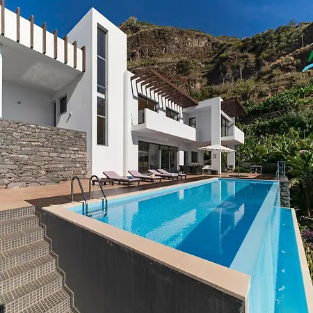 Villa Ourmadeira - The Designhouse *