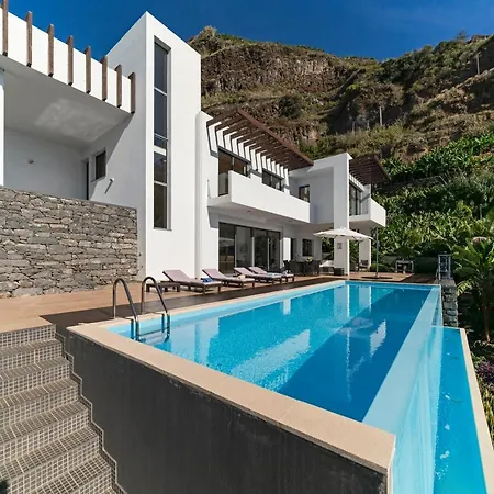 Ourmadeira - The Designhouse, Contemporary Arco da Calheta (Madeira)